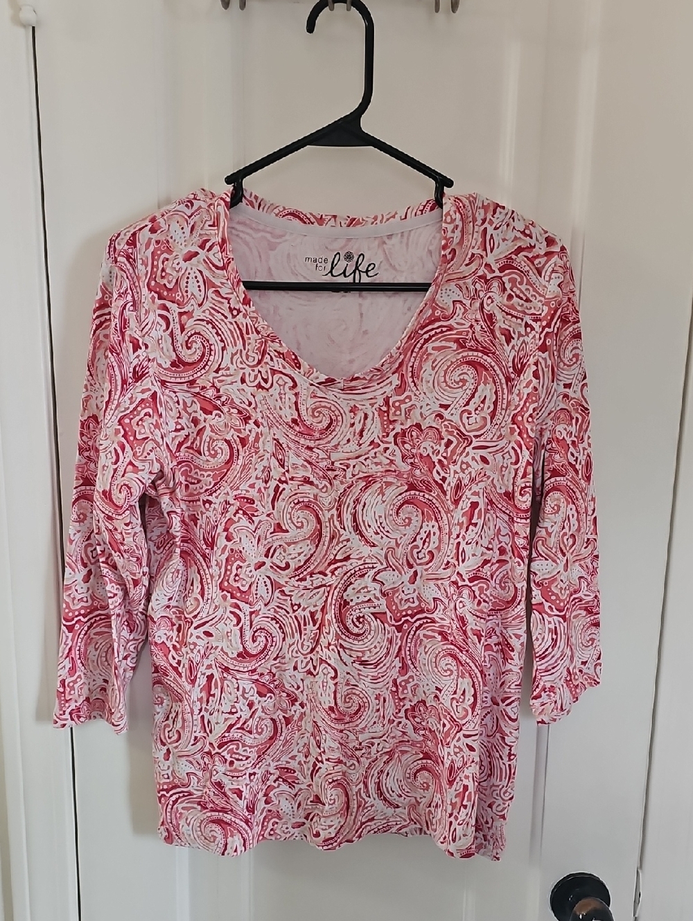 made for life Pink Paisley Scoop Neck 3/4 Sleeve Top